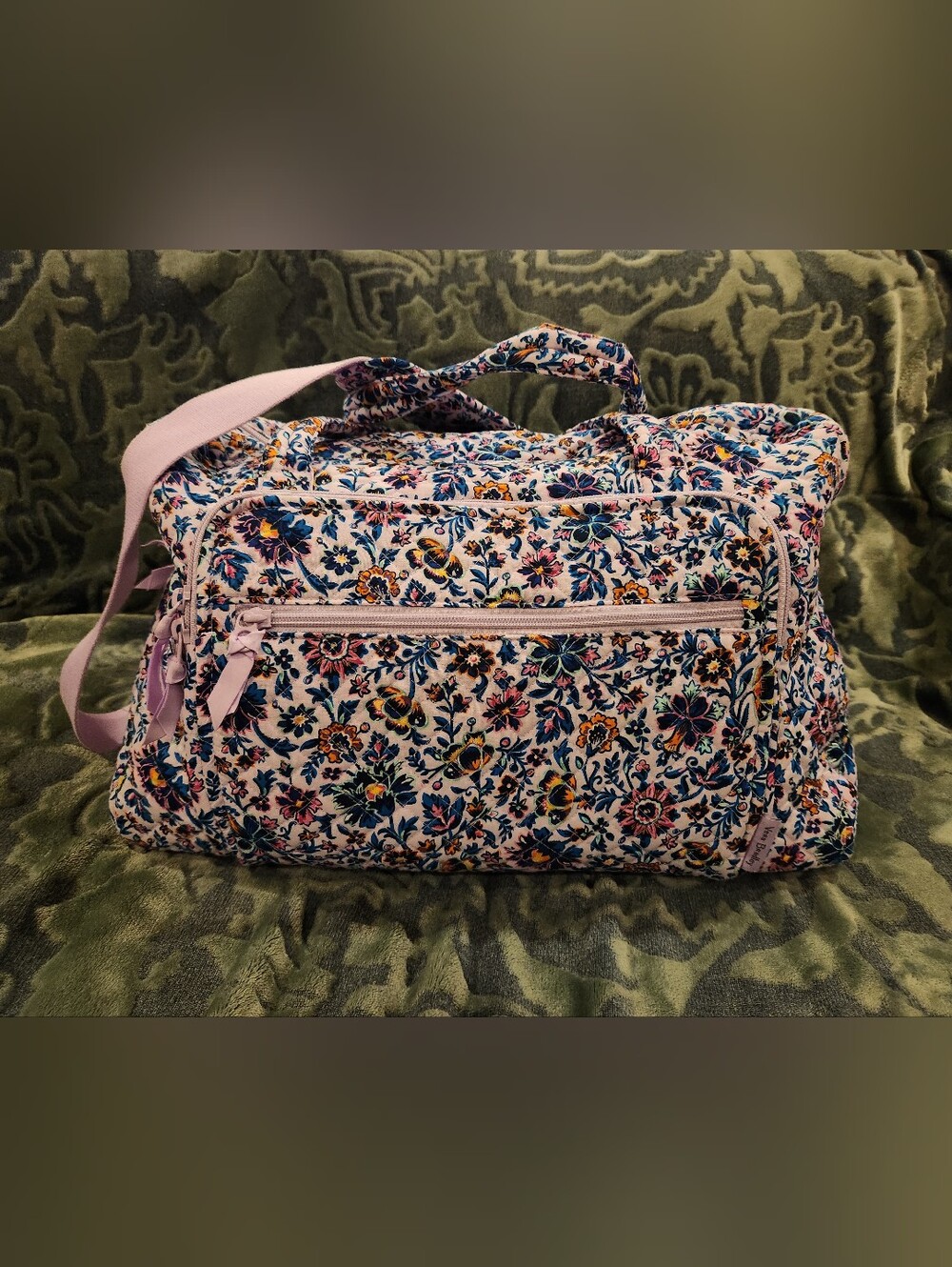 Vera Bradley Weekender Travel Bag, Cloud Vine Multi- NWOT